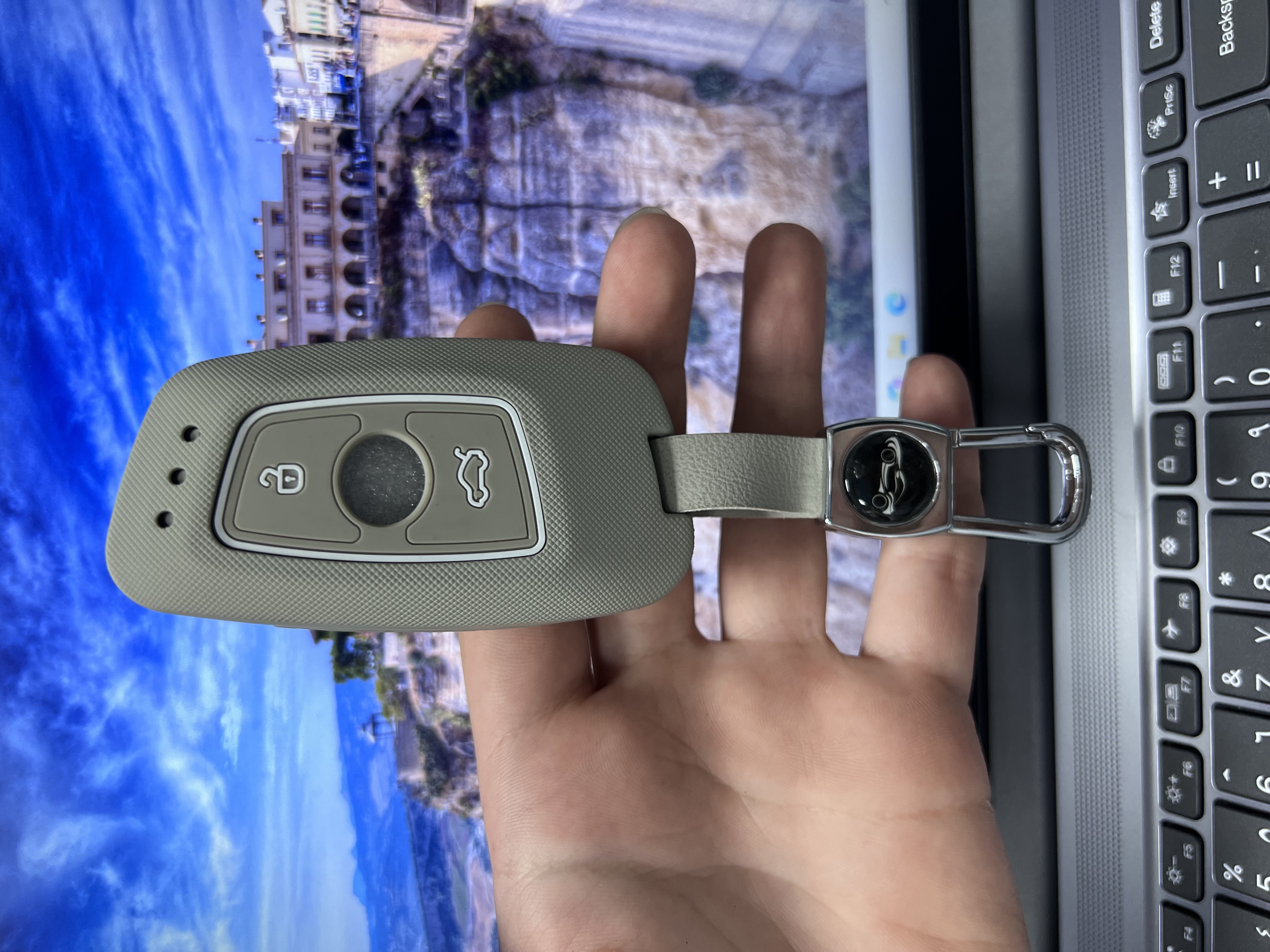 کاور فلزی برلیانس h330